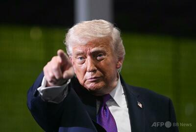 トランプ氏、イラン戦争は「非常に急速に進んでいる」