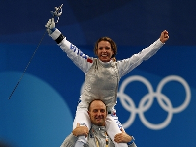 ヴェッザリ フェンシング・女子フルーレ個人で金メダル獲得