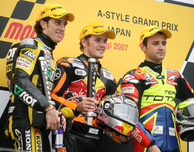 ミカ・カリオ 日本GP・250ccクラスでシーズン初勝利を挙げる