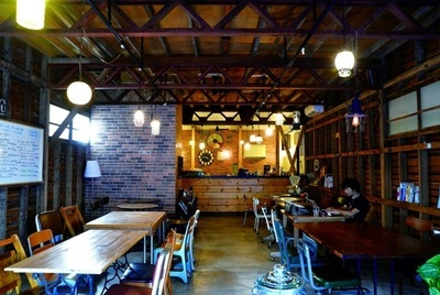 ＜senken h 137＞スポーツ特集／「グリーンネイバー」のための、サステイナブルなカフェ／イリヤプラスカフェ＠カスタム倉庫