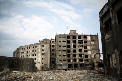 日本の近代化支えた「軍艦島」、人々を引きつける廃虚