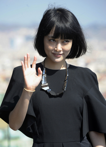 菊地凛子、スペインで主演作をPR