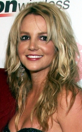 ブリトニー・スピアーズ リハビリ施設からまたまた出所 - 米国