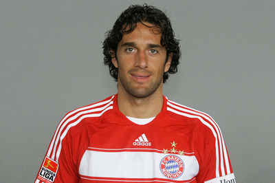 バイエルン 故障のトーニとボロウスキー来日せず