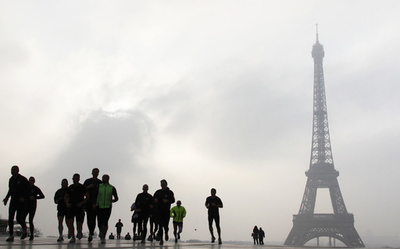 グループウオーキング、健康とやる気の向上効果