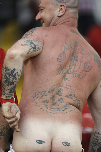 チャンピオンズリーグ決勝を盛り上げるサポーター