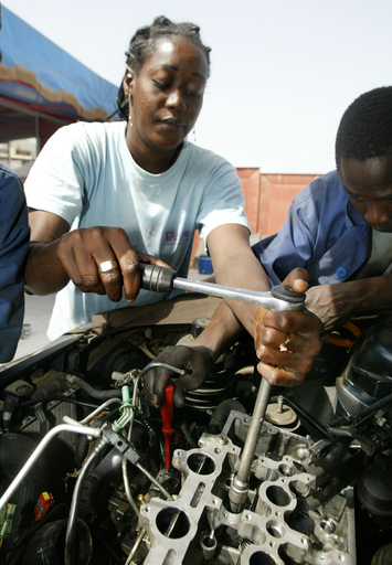 国際女性の日、自らの手で切り開いた1人の女性 - セネガル