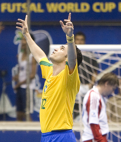 ブラジル ロシアを下しフットサルW杯決勝進出