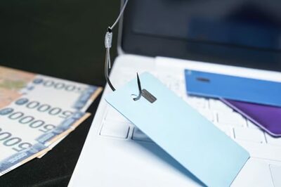 申し込んだ覚えのない「クレジットカード」。通報したら全財産失う詐欺被害…韓国で「新たな手口」多発