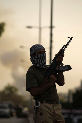 カダフィ政権への中国の武器売却疑惑、リビア暫定政府が調査