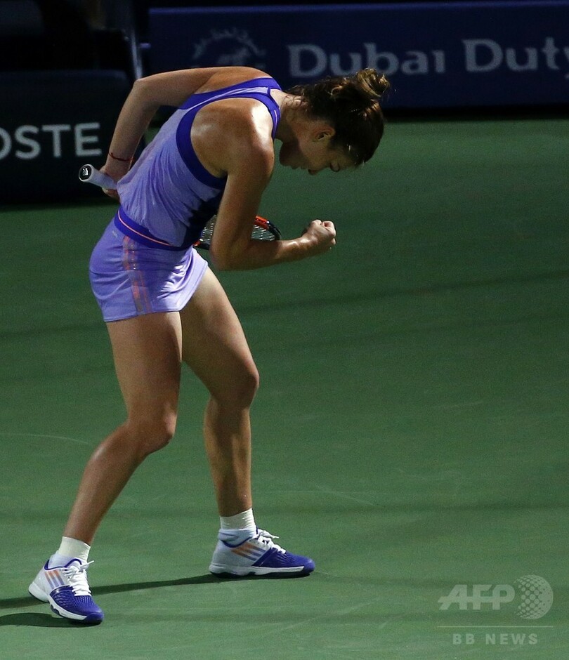 ハレプがマカロワに辛勝、ドバイ・テニス選手権