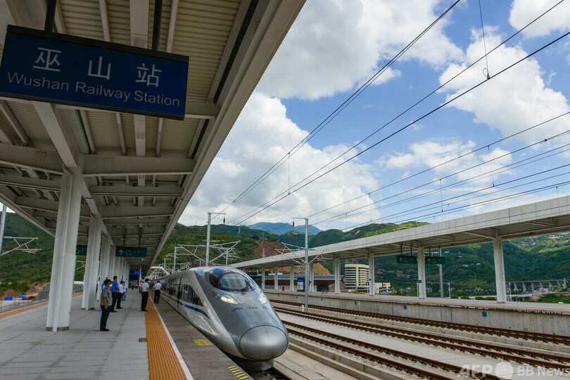 「朝は北京で餃子、午後は重慶で火鍋」 中国各地につながる高速鉄道
