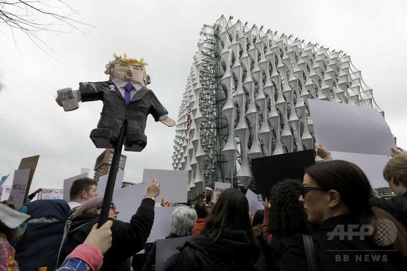 米首都、高校生の呼び掛けで数十万人が銃規制要求デモ 過去数十年で最大