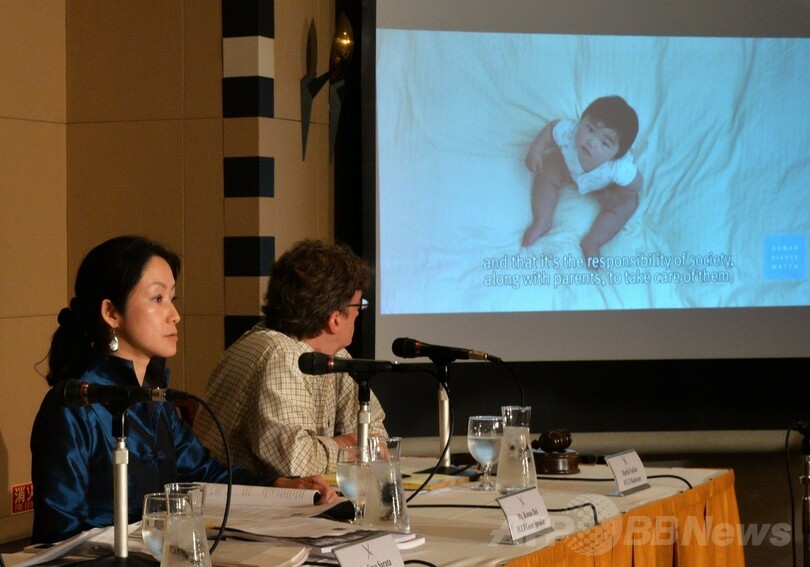 親元離れた子ども、日本は9割が施設へ 里親率は先進国最低