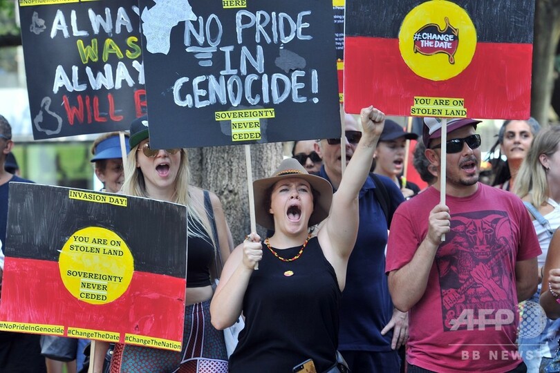オーストラリア建国記念日は「侵略の日」、抗議デモに数千人