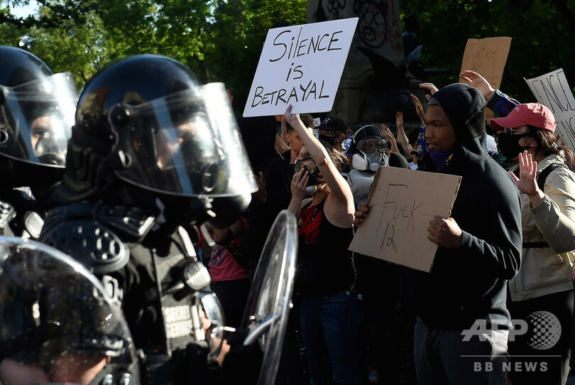 米人権団体、トランプ氏らを提訴 ホワイトハウス前のデモ隊排除で