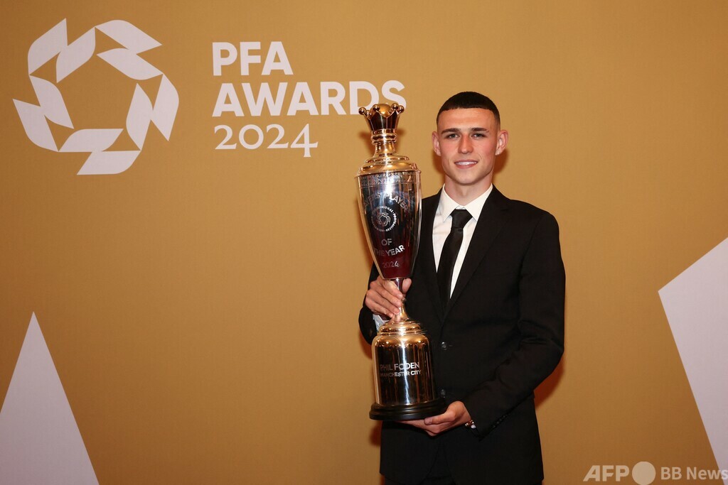 フォーデンがPFA年間最優秀選手に 最優秀若手はパーマー 写真8枚 国際ニュース:AFPBB News