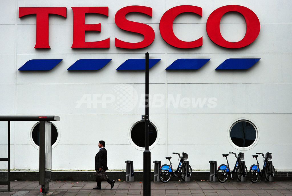 英小売り最大手テスコ、買い物客の顔をスキャンへ 英小売り最大手テスコ、買い物客の顔をスキャンへ