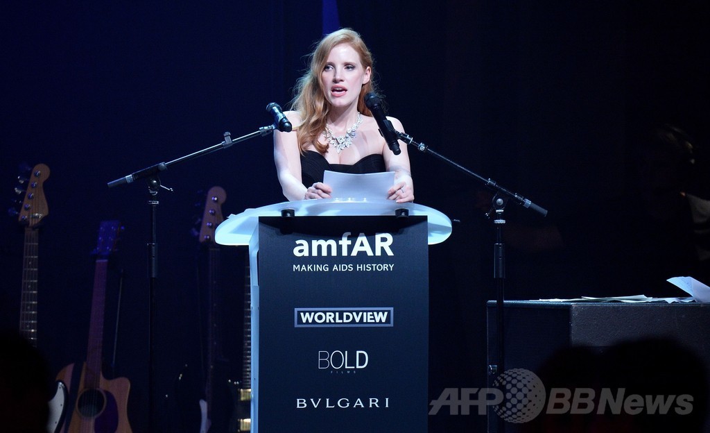 カンヌ恒例のamfARチャリティ・ガラ、豪華セレブが出席