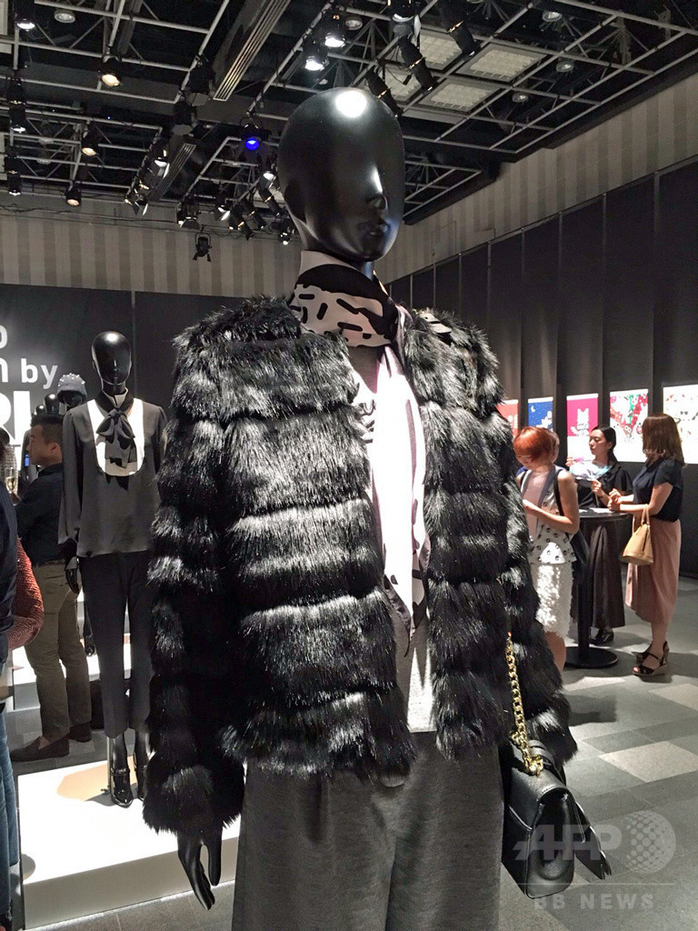 「リミテッドエディション バイ カール・ラガーフェルド」発売