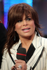 2008年3月10日、MTVの音楽情報番組「Total Request Live」に出演する歌手のポーラ・アブドゥル（Paula Abdul）。(c)AFP/Getty Images/Scott Gries