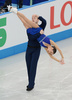 12-13フィギュアスケートGPシリーズ第6戦、NHK杯（NHK Trophy 2012）は23日、宮城県利府町のセキスイハイムスーパーアリーナで行われ、ペア・ショートプログラム（SP）ではロシアのベラ・バザロワ（Vera Bazarova）/ユーリ・ラリオノフ（Yuri Larionov）組が65.61点で首位に立った。

演技に臨むベラ・バザロワ/ユーリ・ラリオノフ組（2012年11月24日撮影）。(c)AFP/Toru YAMANAKA