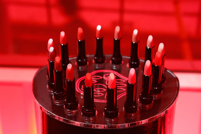 「資生堂 ルージュ ルージュ」イベント開催中