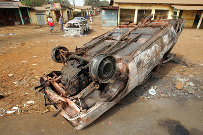ゼネスト11日目、治安部隊投入で3人射殺 - ギニア