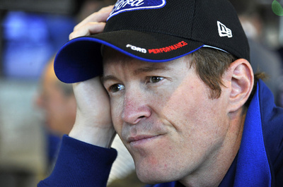 インディ500でPP獲得のディクソン、元同僚と拳銃強盗被害に