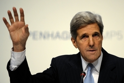 ケリー米上院議員、クジラ保護法案を提出