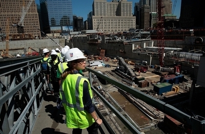 9.11米同時多発テロから7年、再建滞る貿易センター跡地