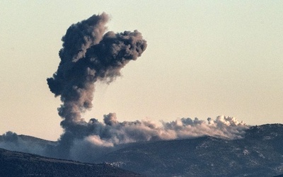 トルコ軍の越境空爆で民間人11人死亡 シリア北部