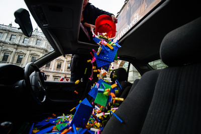 レゴ副会長、艾未未氏への販売拒否は「社内のミス」