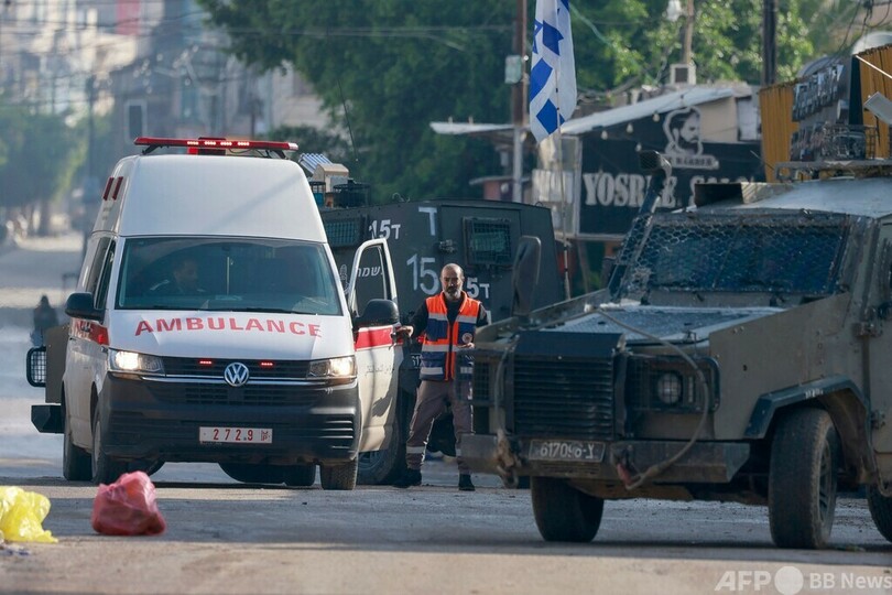 イスラエル軍検問で長時間停車、搬送中の患者死亡 WHO