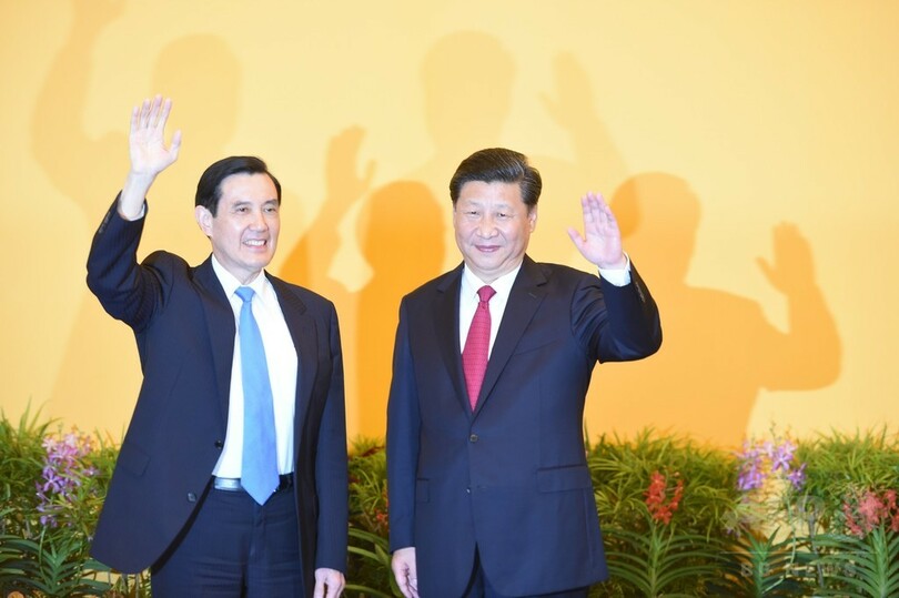 中台首脳が歴史的会談、習主席「中台は一つの家族」