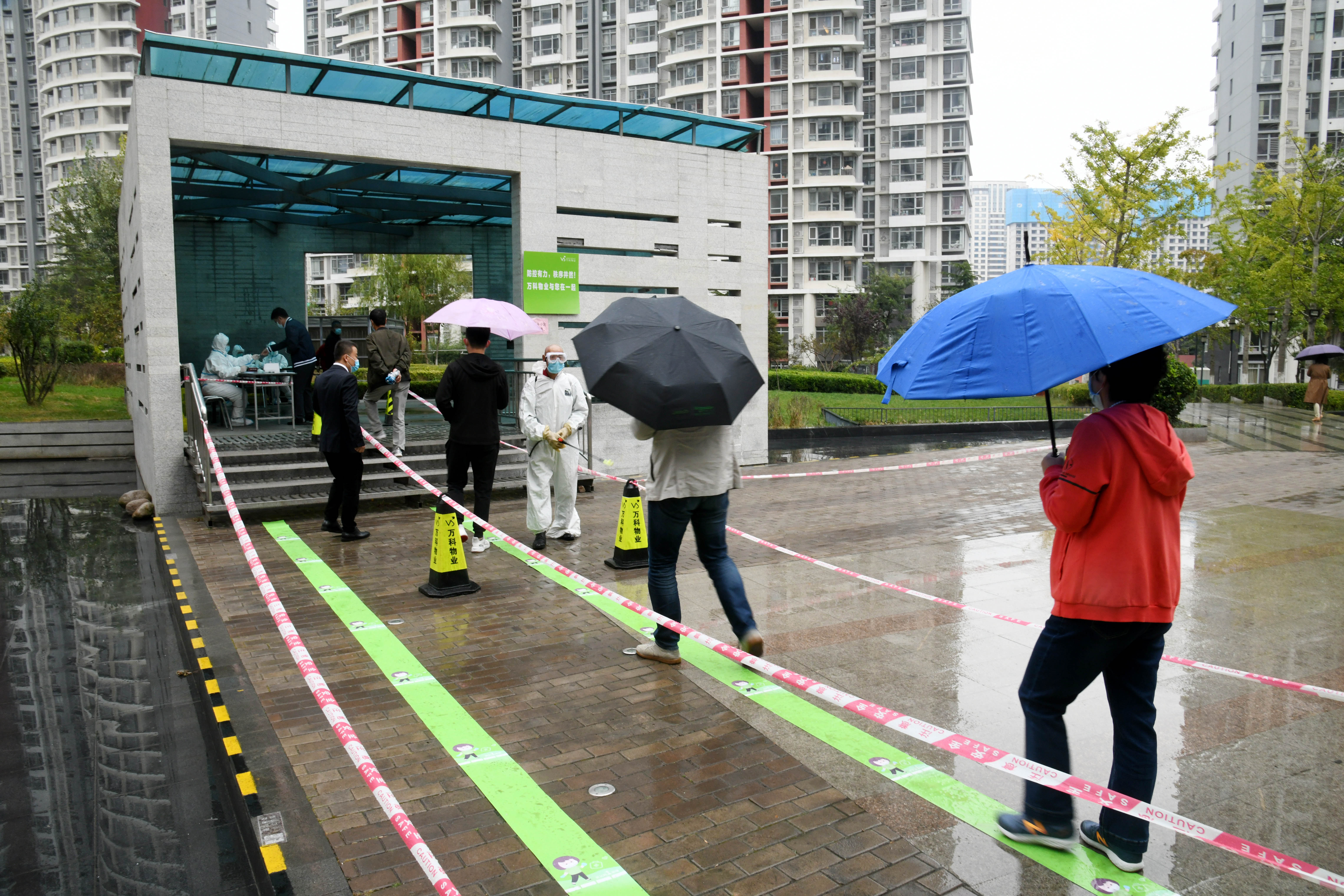 新型コロナ、中国本土で新たに13人感染確認 すべて輸入症例 新型コロナ、中国本土で新たに13人感染確認 すべて輸入症例