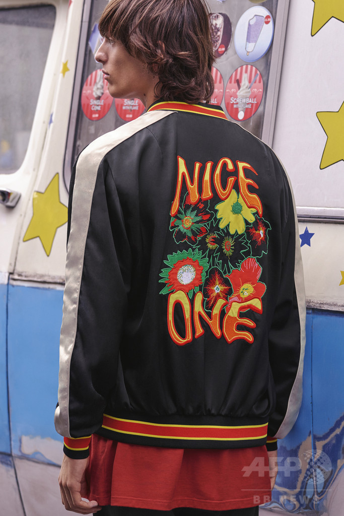 「ステラ マッカートニ」ブランド初のメンズ＆ウィメンズ、アビー・ロード・スタジオで発表