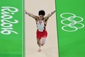 リオデジャネイロ五輪、体操男子予選。跳馬の演技に臨む内村航平（2016年8月6日撮影）。(c)AFP/Emmanuel DUNAND