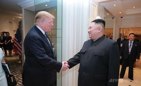 金正恩氏、トランプ氏に「良い思い出」 非核化なければ対話も 写真2枚