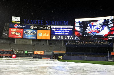 ヤンキース対エンゼルス第6戦は雨天順延、MLBプレーオフ