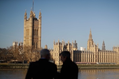 延期されたブレグジット案の議会採決、「来月21日以前に」実施へ