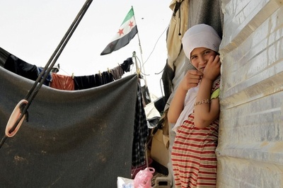 激化するシリア内戦、月に5000人死亡 国連発表