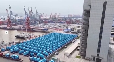 中国製新エネルギー大型トラックの海外向け輸出が本格化 受注量が記録を更新