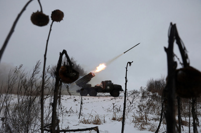 中国のロシアへの武器供与検討を否定 ウクライナ情報局長