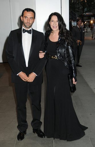 リカルド・ティッシ、「ジバンシィ」との契約を更新