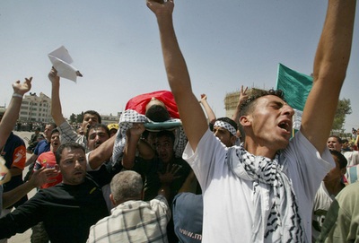 イスラエル軍事作戦で4人死亡 - パレスチナ自治区