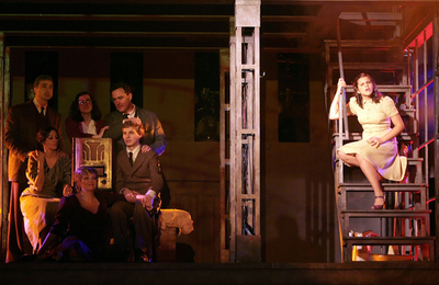 スペインでミュージカル版『アンネの日記』の舞台稽古が行われる