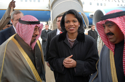 ライス長官中東歴訪、クウェートに到着 - クウェート