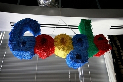 グーグルが新聞業界に協力、記事閲覧課金システムを開発へ