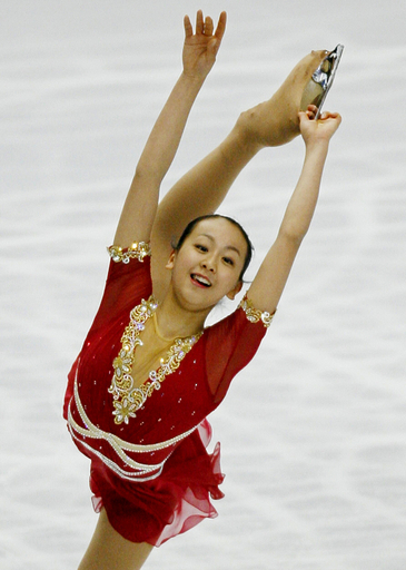 ＜07世界フィギュアスケート選手権＞女子シングル、浅田 初出場で銀メダル獲得 - 東京